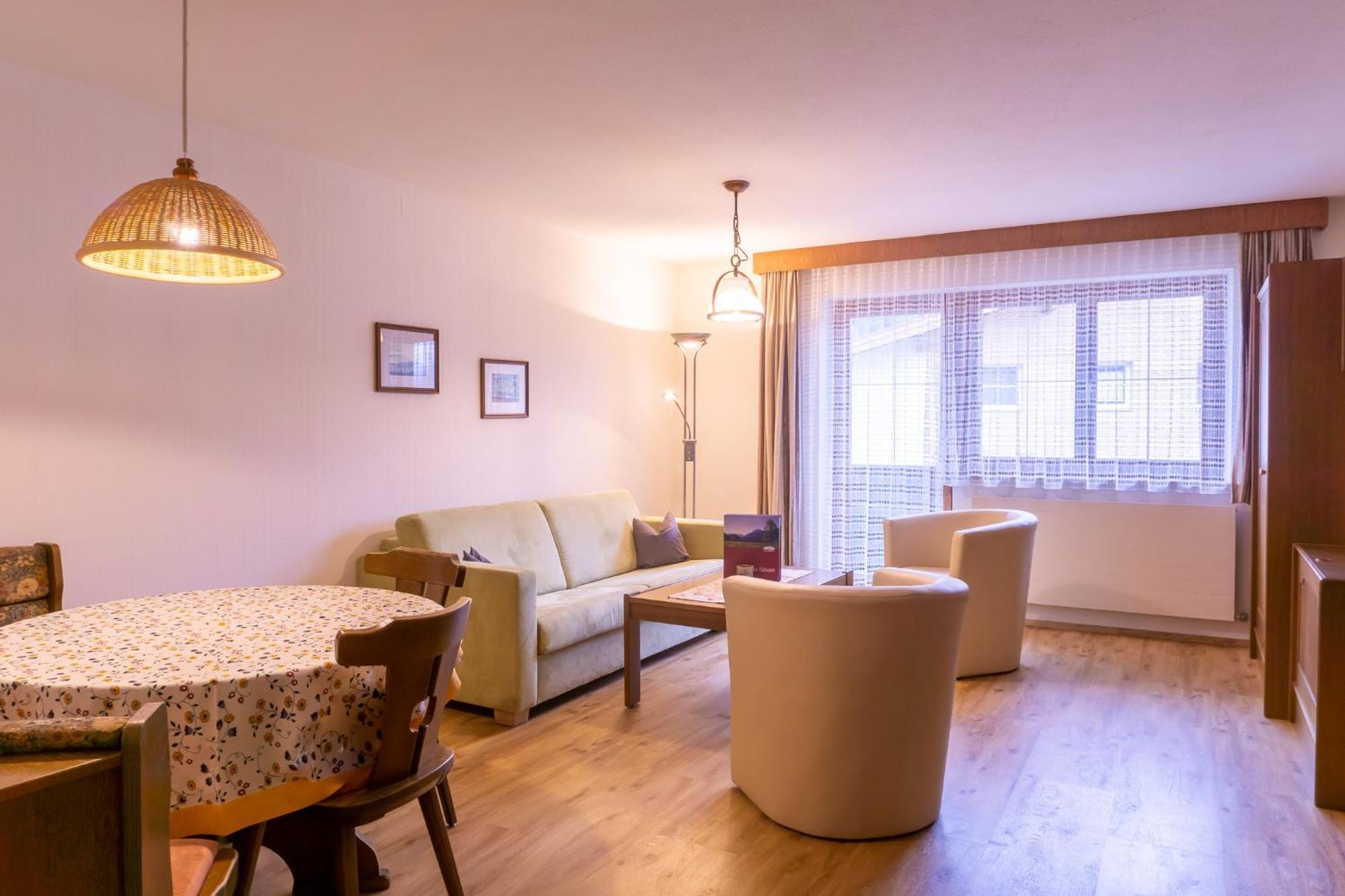 Gaestehaus Woetzer Und Landhaus Stocka Apartment Graen Exterior photo